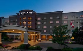 Courtyard By Marriott Buffalo Airport