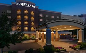 Courtyard By Marriott Buffalo Airport